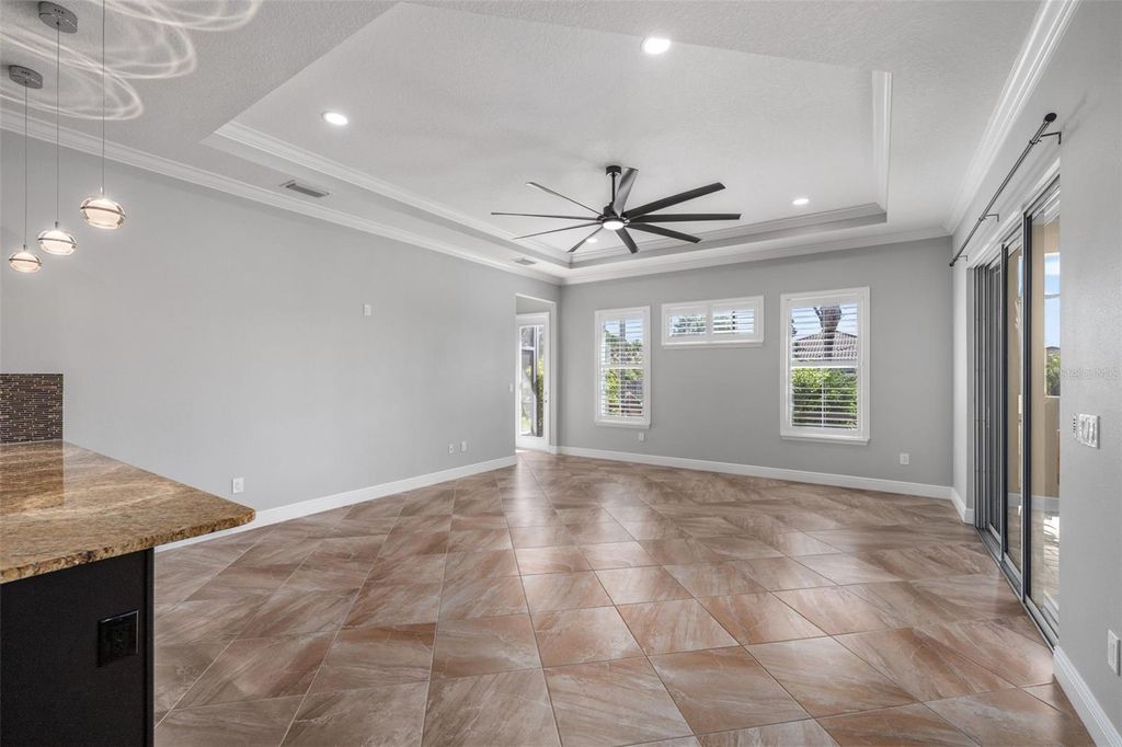 Image 29 of property listing at 125 167TH BOULEVARD E, Bradenton, FL 34212