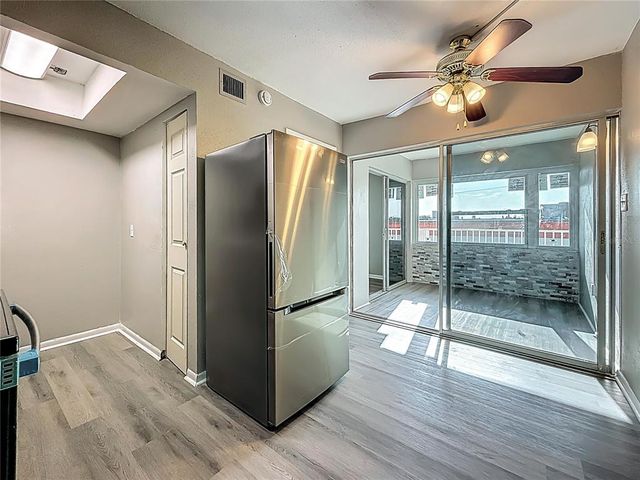 6100 12TH STREET S 313, St Petersburg, FL 33705