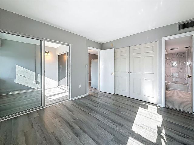 6100 12TH STREET S 313, St Petersburg, FL 33705