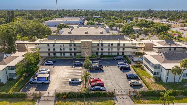 6100 12TH STREET S 313, St Petersburg, FL 33705