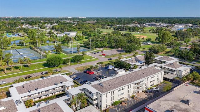 6100 12TH STREET S 313, St Petersburg, FL 33705