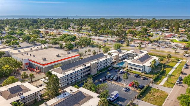 6100 12TH STREET S 313, St Petersburg, FL 33705