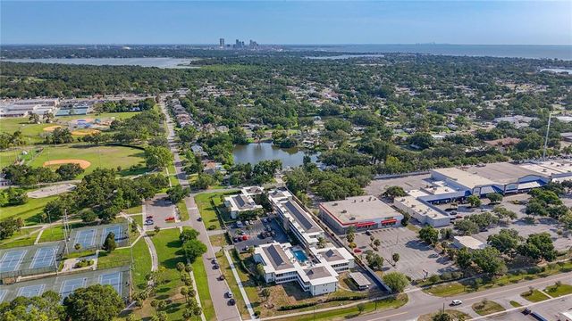 6100 12TH STREET S 313, St Petersburg, FL 33705