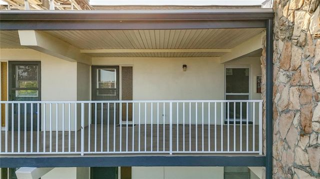 6100 12TH STREET S 313, St Petersburg, FL 33705