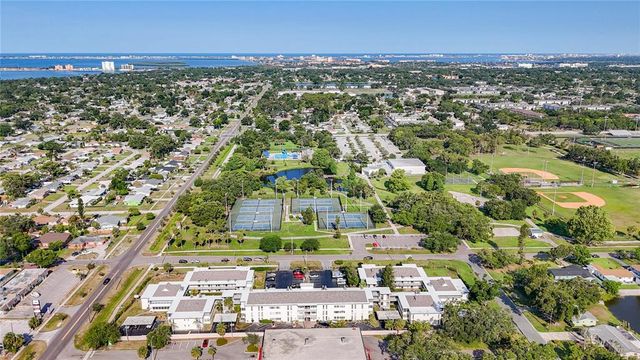 6100 12TH STREET S 313, St Petersburg, FL 33705