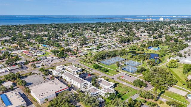 6100 12TH STREET S 313, St Petersburg, FL 33705