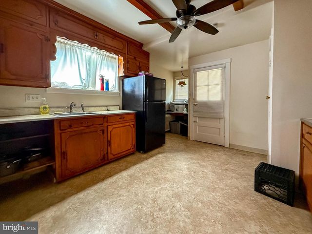15 HILLSIDE RD, Wilmington, DE 19804