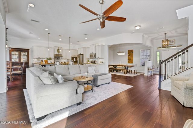 550 BRAMBLY VINE Drive, St. Johns, FL 32259