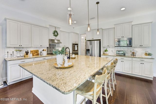 550 BRAMBLY VINE Drive, St. Johns, FL 32259