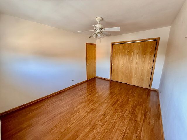 4211 W 95th Street 2C, Oak Lawn, IL 60453
