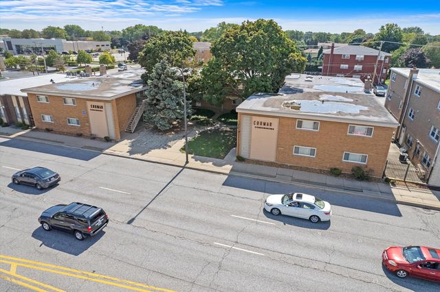 4211 W 95th Street 2C, Oak Lawn, IL 60453