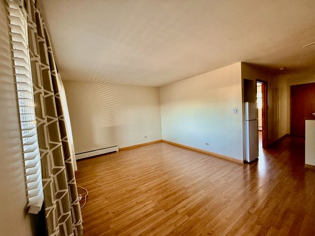4211 W 95th Street 2C, Oak Lawn, IL 60453