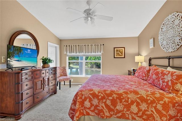 354 Dover PL # 202, Naples, FL 34104