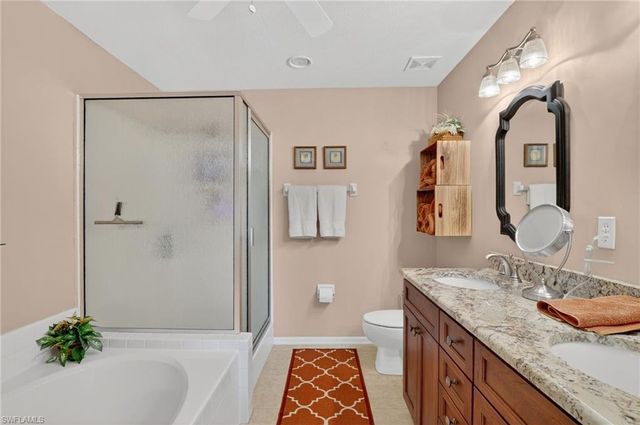 354 Dover PL # 202, Naples, FL 34104