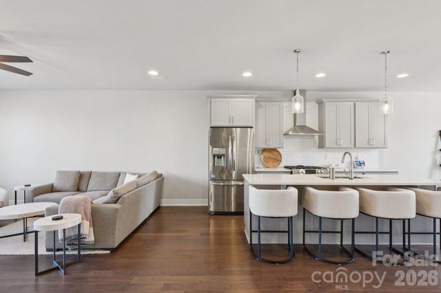 11939 Fiddlers Roof Lane, Charlotte, NC 28277