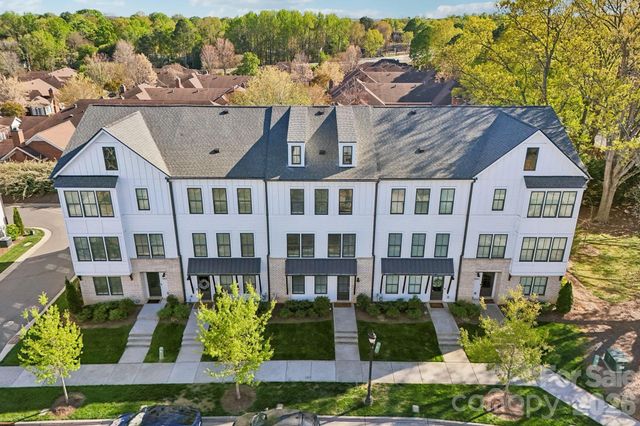 11939 Fiddlers Roof Lane, Charlotte, NC 28277