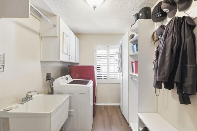 1212 NEEDLEWOOD LOOP, Oviedo, FL 32765