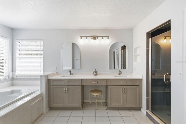 1212 NEEDLEWOOD LOOP, Oviedo, FL 32765