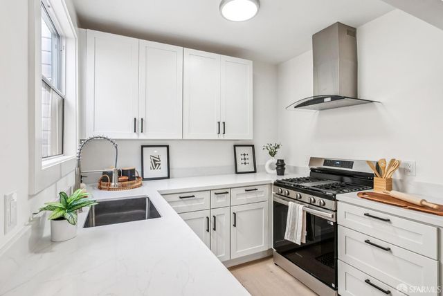 1171 Capitol Avenue, San Francisco, CA 94112