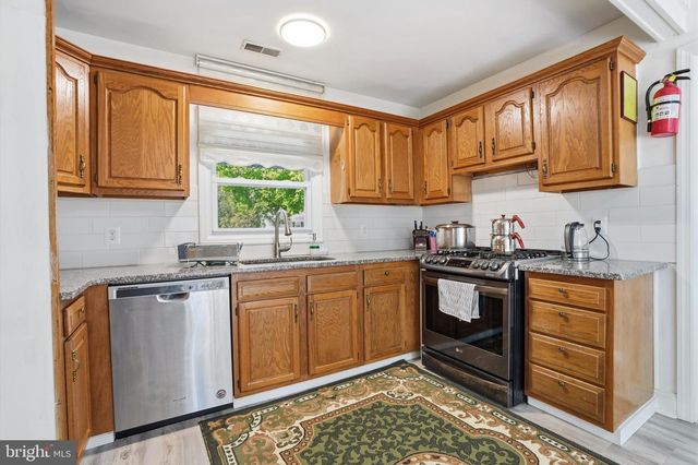 222 PAGEANT LN, Willingboro, NJ 08046
