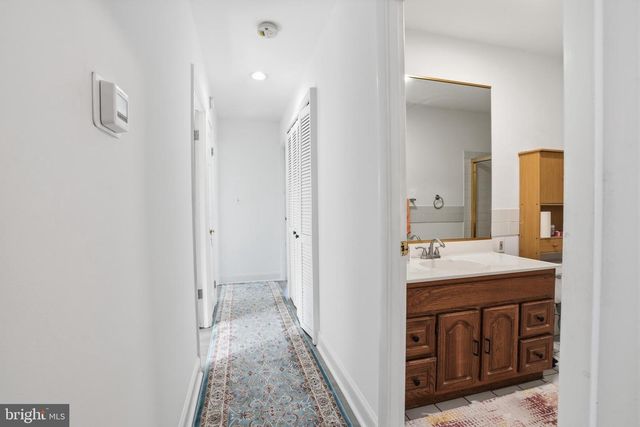 222 PAGEANT LN, Willingboro, NJ 08046