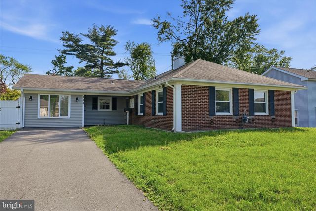 222 PAGEANT LN, Willingboro, NJ 08046