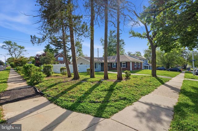222 PAGEANT LN, Willingboro, NJ 08046