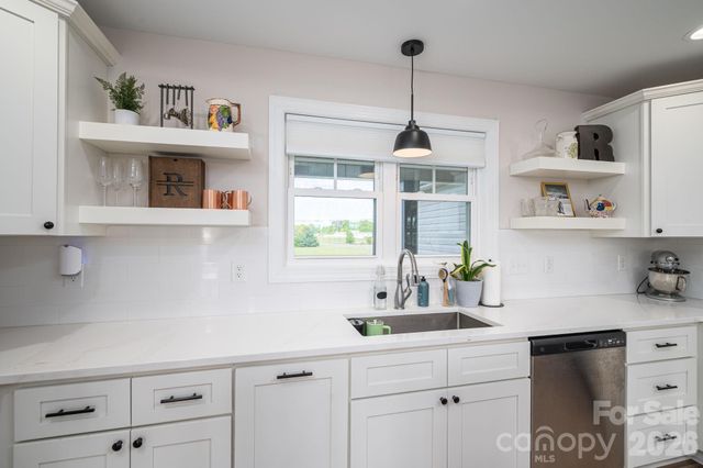 150 Alf Hoover Road, Lincolnton, NC 28092