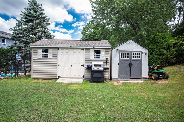 113 E ARLINGTON Road, Erie, PA 16509