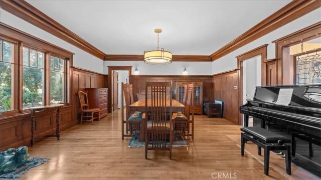 2360 N Mountain Avenue, Upland, CA 91784