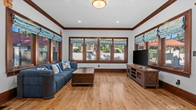 2360 N Mountain Avenue, Upland, CA 91784