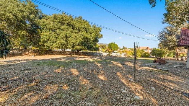 2360 N Mountain Avenue, Upland, CA 91784