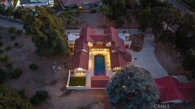 2360 N Mountain Avenue, Upland, CA 91784