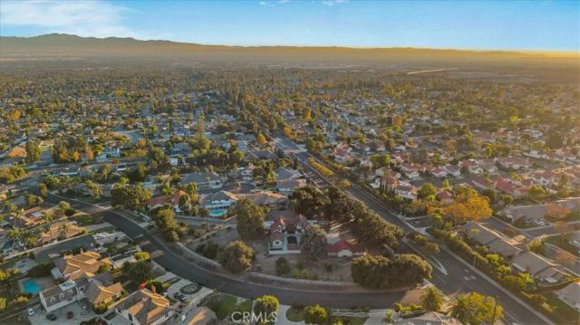 2360 N Mountain Avenue, Upland, CA 91784