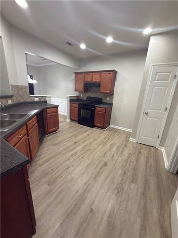 6106 Allpoint Way, Fairburn, GA 30213