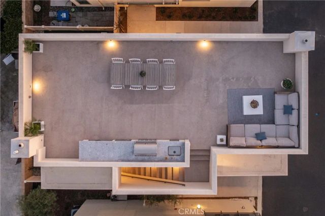 72 Ebb Tide Circle, Newport Beach, CA 92663