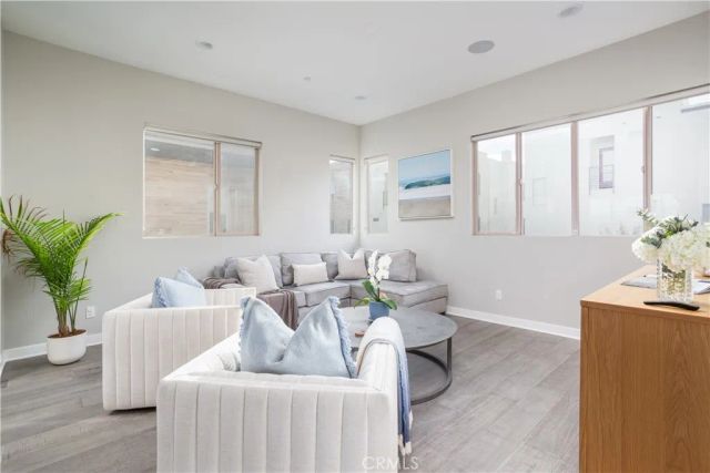 72 Ebb Tide Circle, Newport Beach, CA 92663