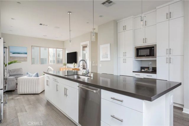 72 Ebb Tide Circle, Newport Beach, CA 92663