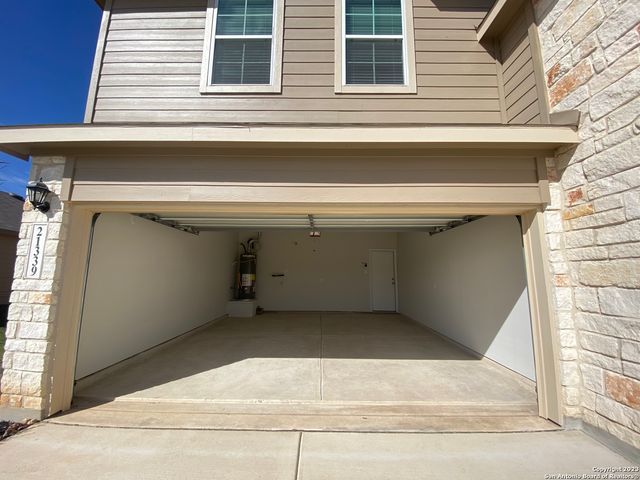 21339 Watercourse Way, San Antonio, TX 78266