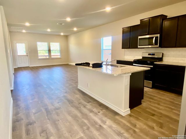 21339 Watercourse Way, San Antonio, TX 78266