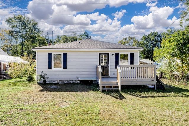 2110 E 56th Street, Savannah, GA 31406