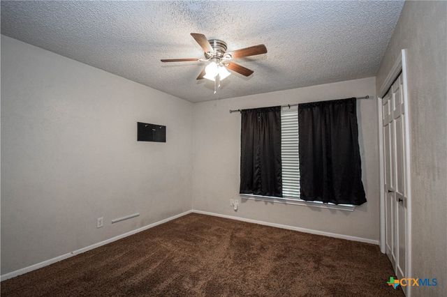 304 Cottonwood Drive, Harker Heights, TX 76548