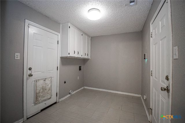 304 Cottonwood Drive, Harker Heights, TX 76548