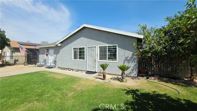 5104 Hampton Court, Bakersfield, CA 93309