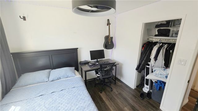 5104 Hampton Court, Bakersfield, CA 93309