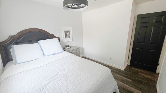 5104 Hampton Court, Bakersfield, CA 93309
