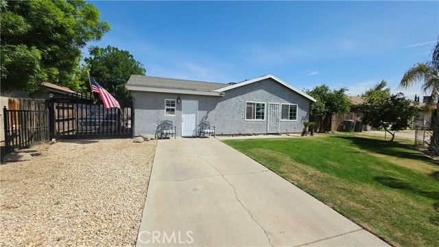 5104 Hampton Court, Bakersfield, CA 93309