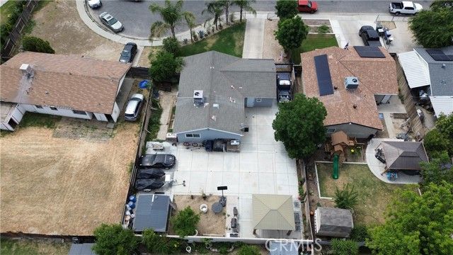 5104 Hampton Court, Bakersfield, CA 93309