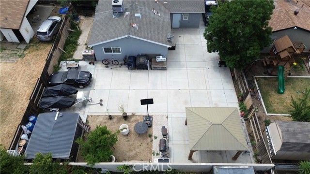 5104 Hampton Court, Bakersfield, CA 93309