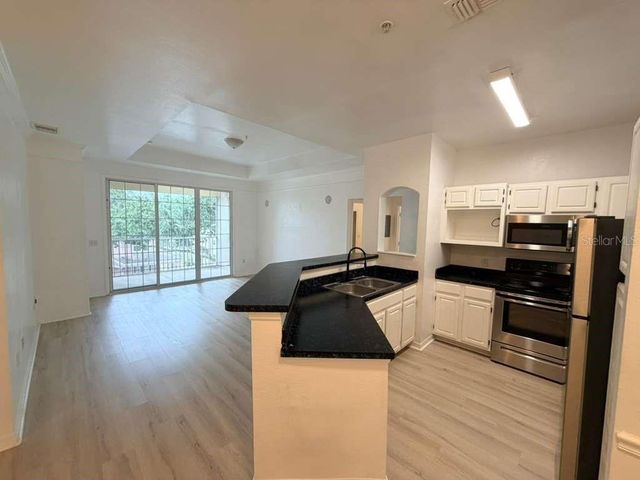 6413 ASTOR VILLAGE AVENUE 301, Orlando, FL 32835